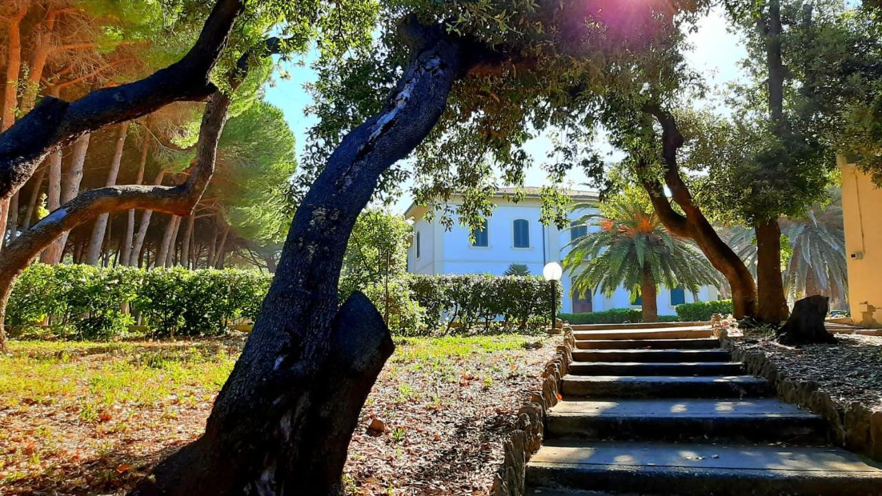 San Giuseppe Casa Per Ferie Hotel Quercianella Ngoại thất bức ảnh