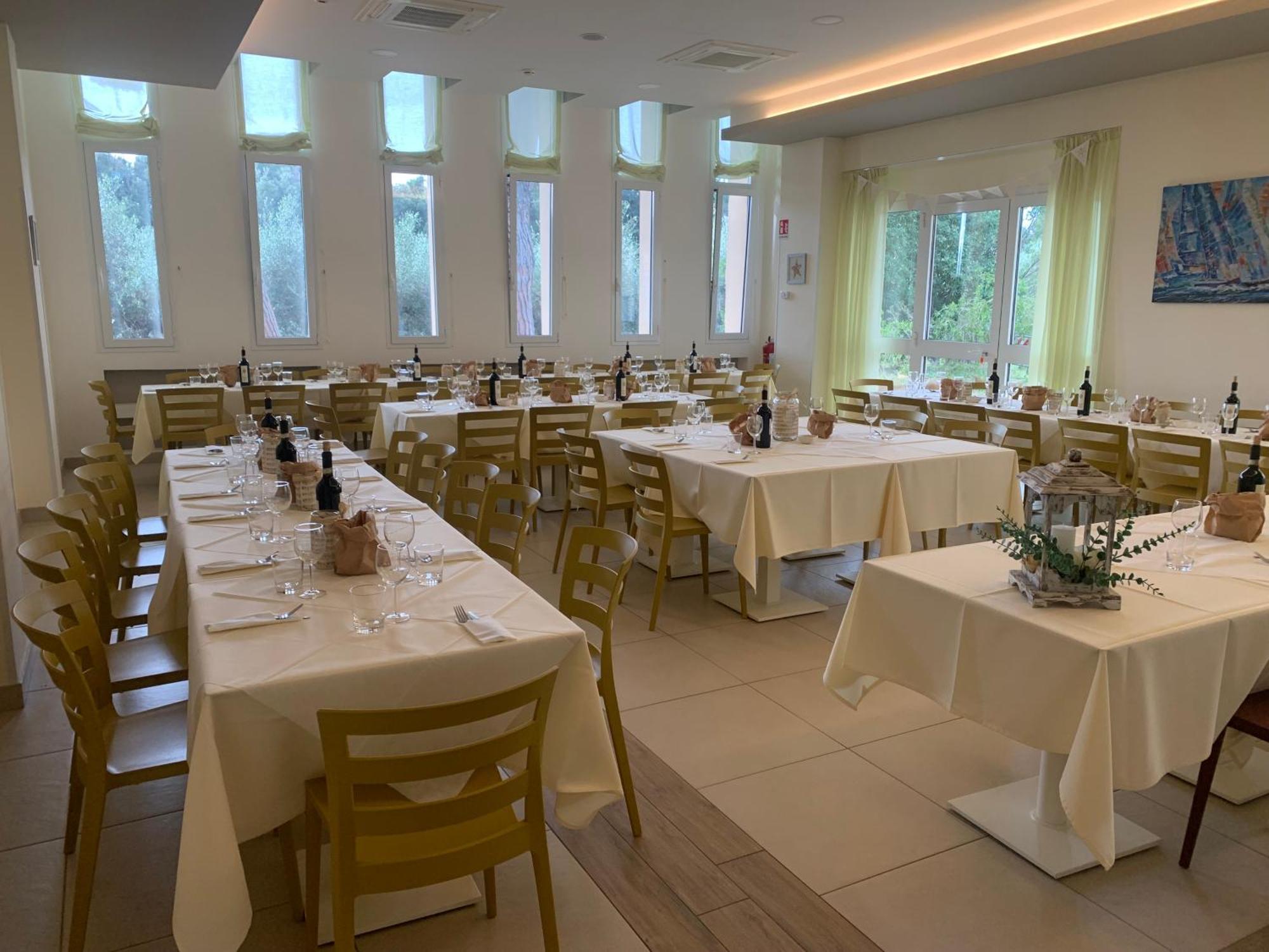 San Giuseppe Casa Per Ferie Hotel Quercianella Ngoại thất bức ảnh